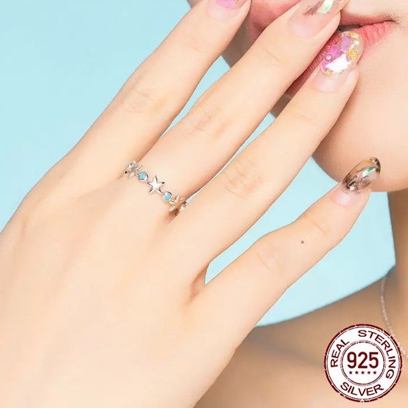 - A NEW Starfish Finger Rings Solid Sterling… - Picture 2 of 4